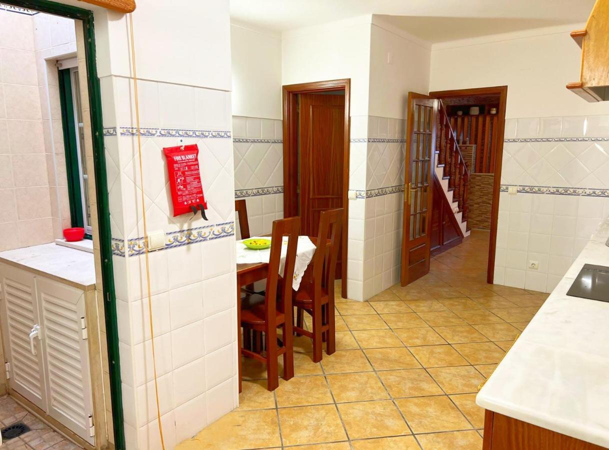Amarelaje Villa Serra d'El-Rei ภายนอก รูปภาพ